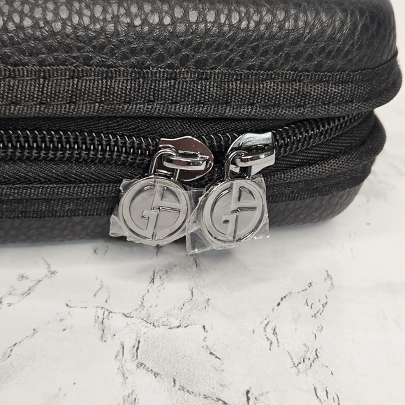 Giorgio Armani EVA Air Business Class Amenity Kit Hard Case Black Empty - Picture 4 of 6